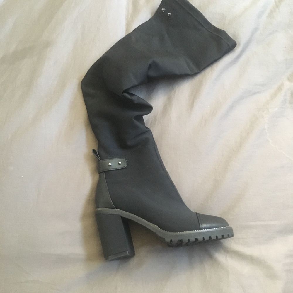 Thigh high super cute boots